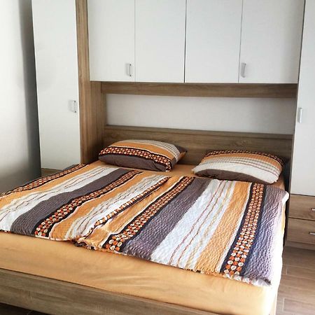 Villa Duga - Familie Il - I Vanovic Lamarra Urlaub Auf Вир Екстериор снимка